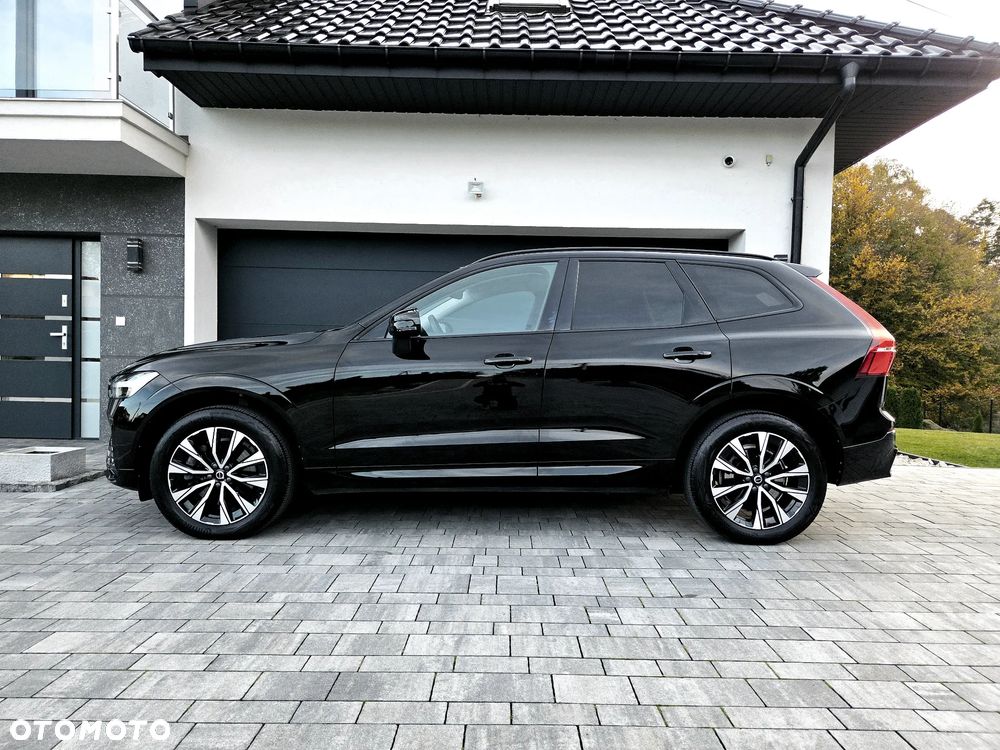 Volvo XC 60 B4 D AWD Plus Dark - 10
