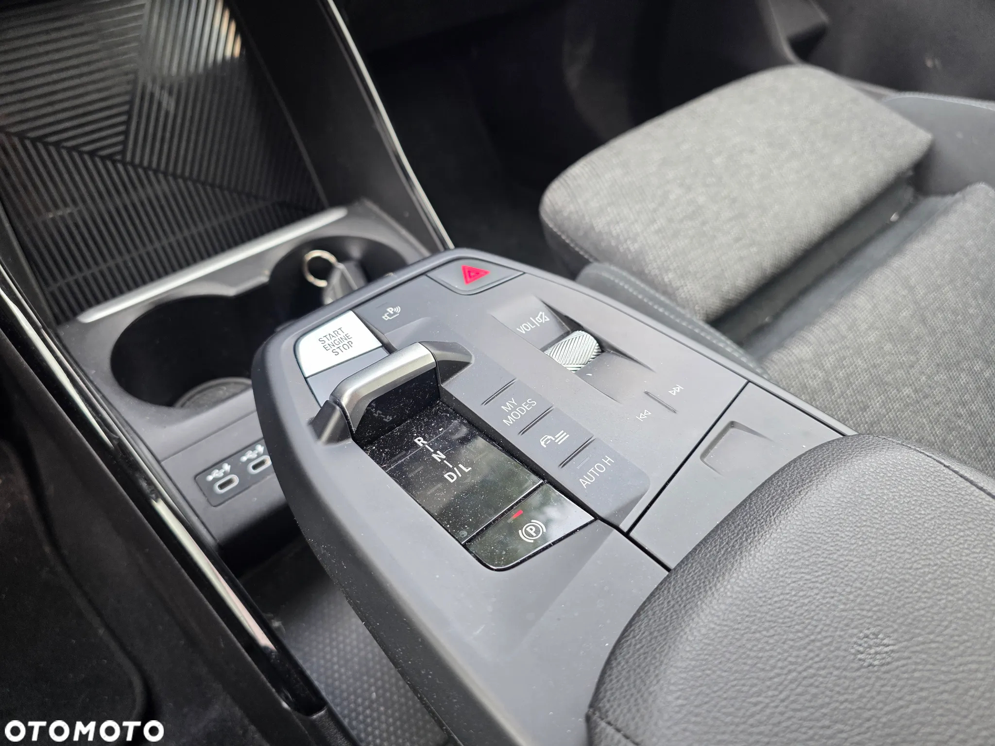 BMW X1 sDrive18i - 12