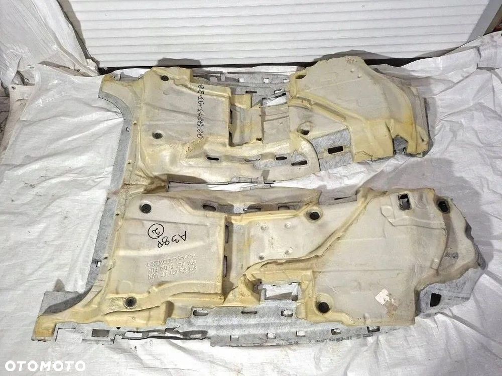 Audi A3 8P sportback dywan wykładzina podłogowa 8P1863021 europa fajny stan - 4