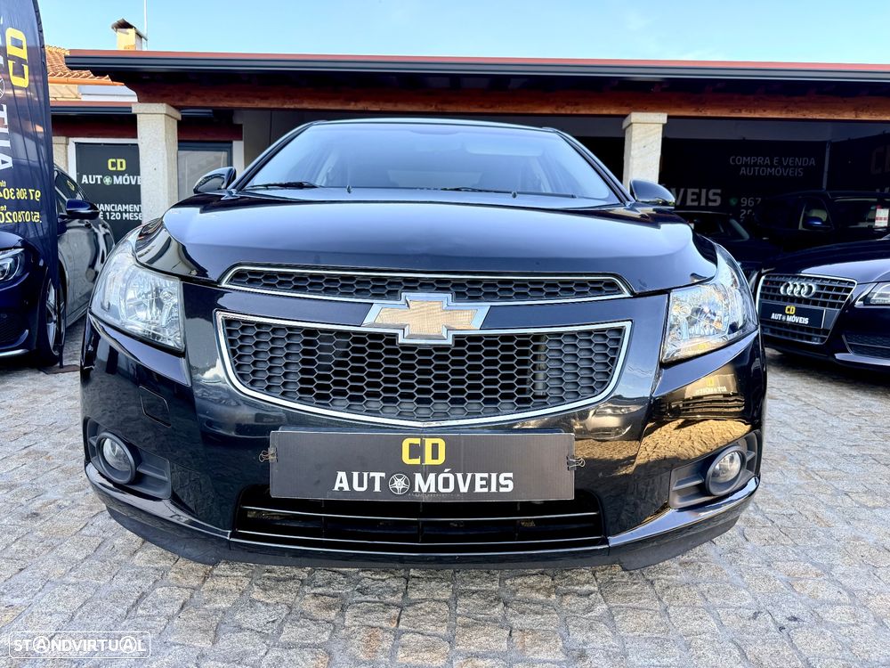 Chevrolet Cruze 1.6 LS - 29