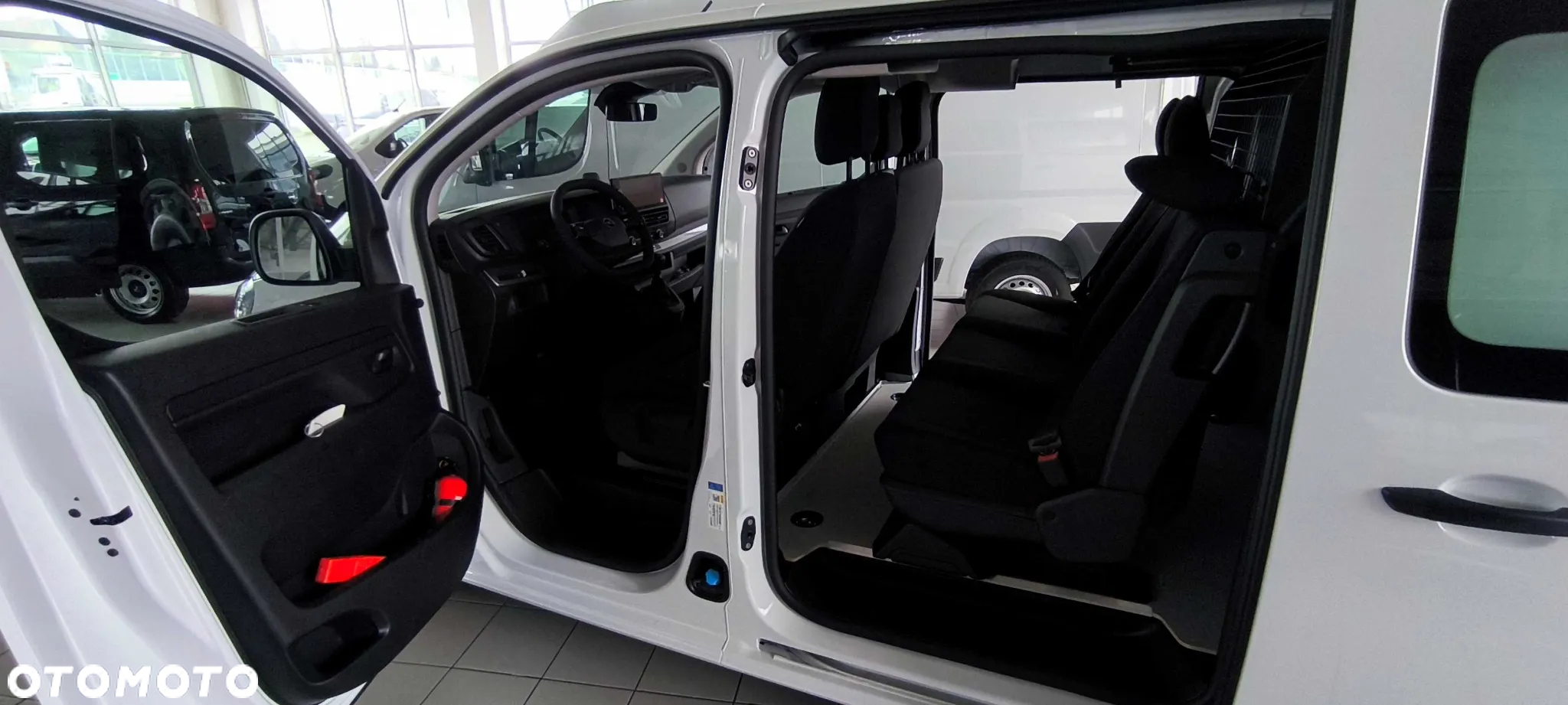 Opel VIVARO ZAŁOGOWY 2,0 144 KM - 4