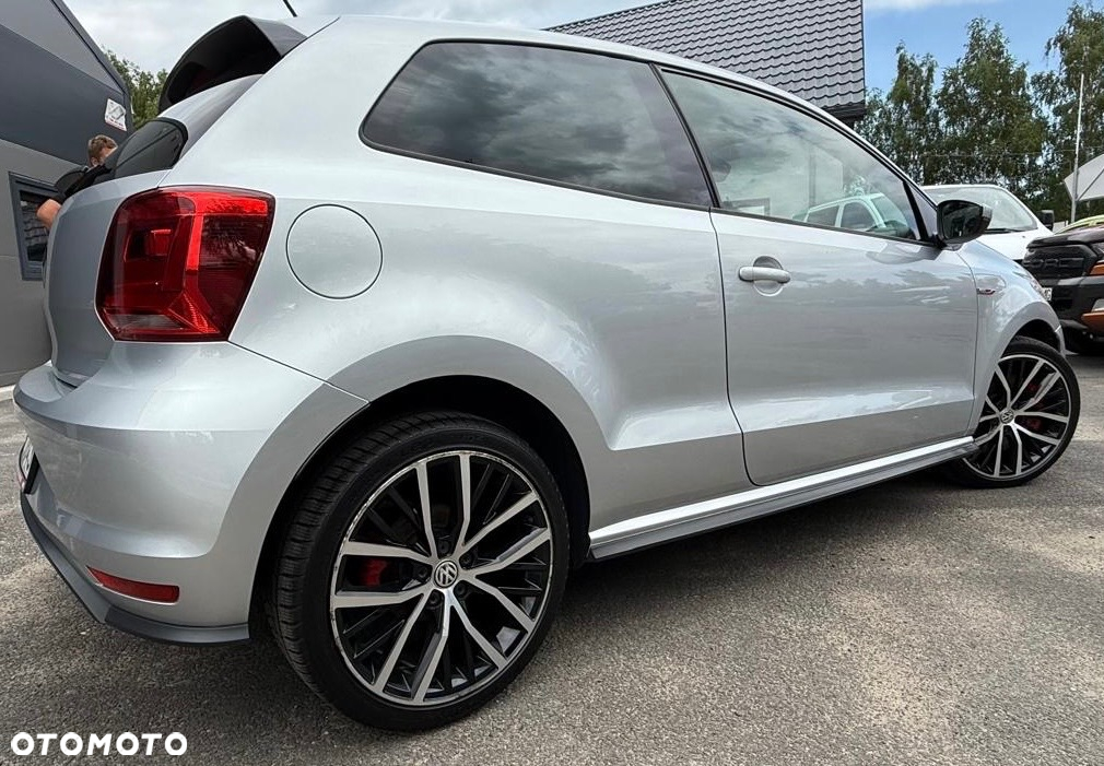 Volkswagen Polo 1.8 TSI (Blue Motion Technology) GTI - 13