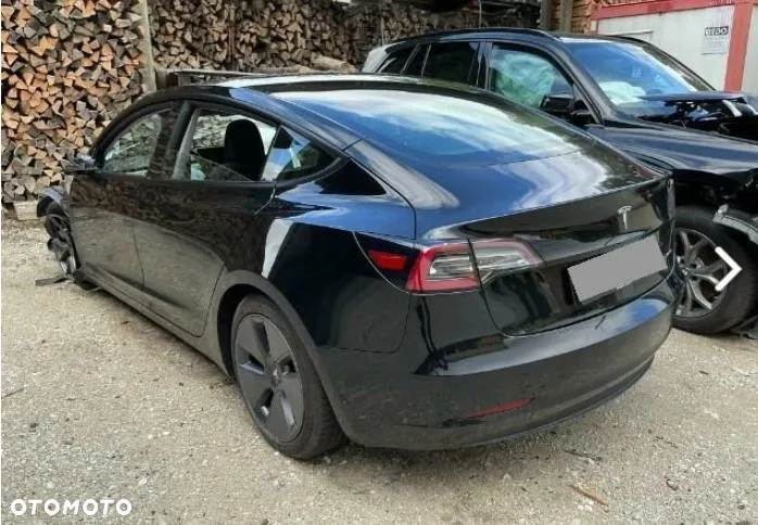 Tesla Model 3 Langstreckenbatterie Allradantrieb Dual Motor - 4