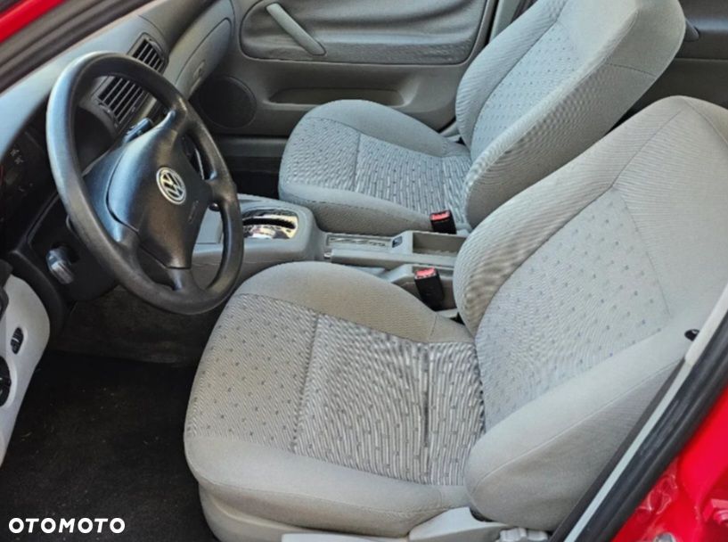 Volkswagen Passat - 6