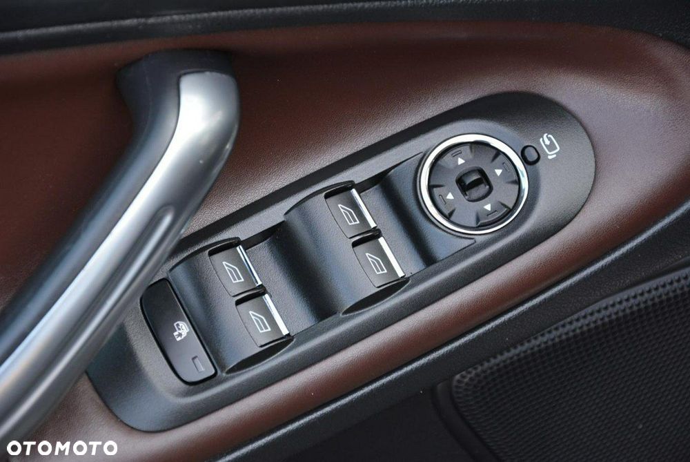 Ford S-Max 2.0 TDCi DPF Platinium X MPS6 - 34