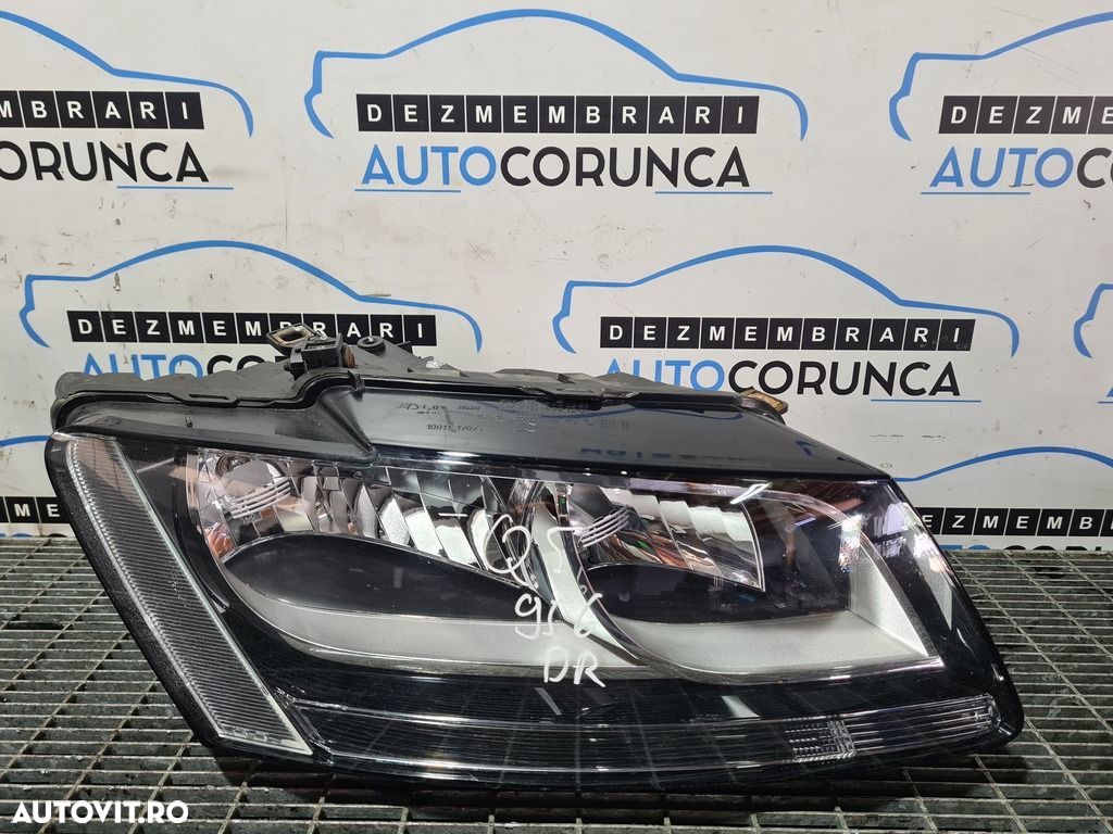 Far Dreapta Audi Q5 2008 - 2012 SUV 4 Usi (956) Fara xenon - 1