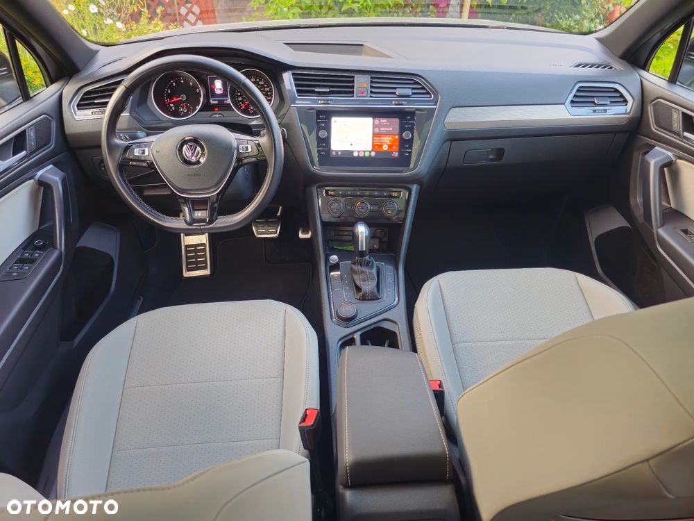 Volkswagen Tiguan Allspace - 12