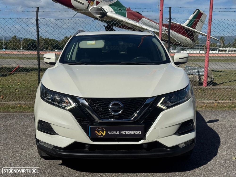 Nissan Qashqai 1.5 dCi N-Connecta J18+Led - 37