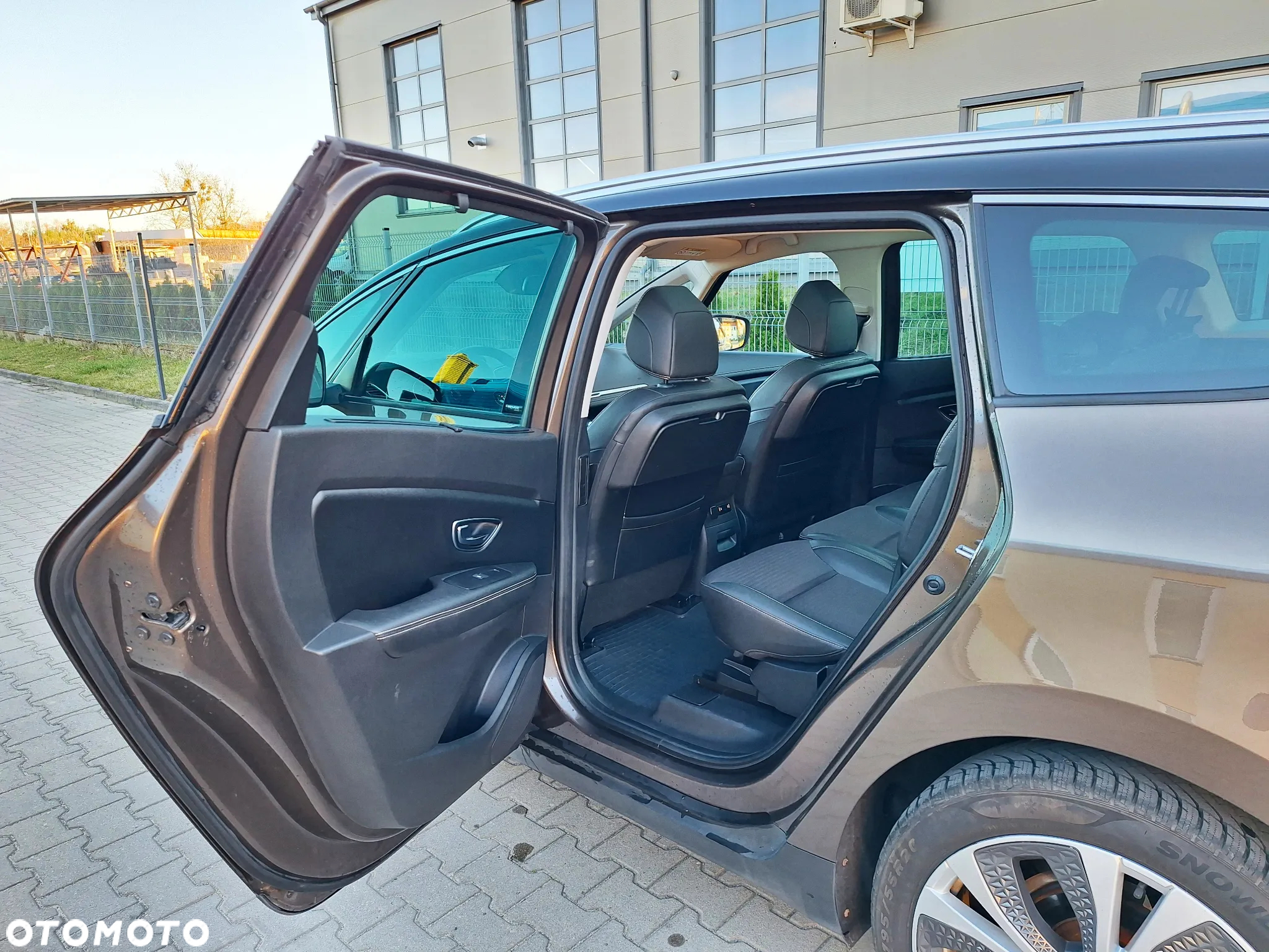 Renault Scenic 1.2 TCe Energy Limited - 24