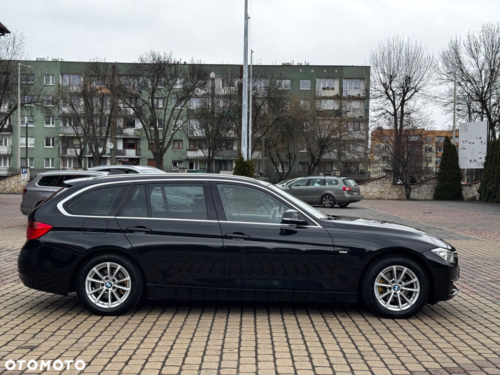 BMW Seria 3 320d Luxury Line EU6 - 33