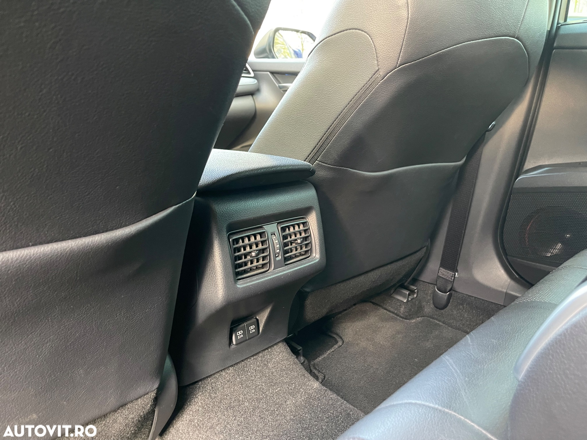 Toyota Camry 2.5 Hybrid Exclusive - 7