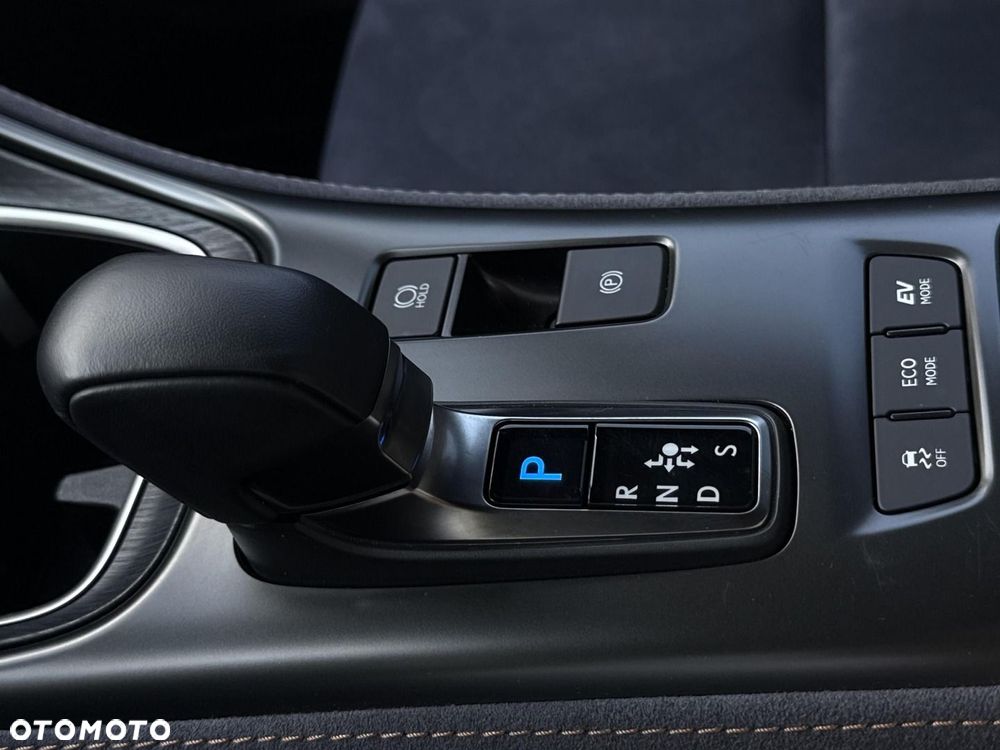 Lexus LBX 1.5 Hybrid Cool - 14