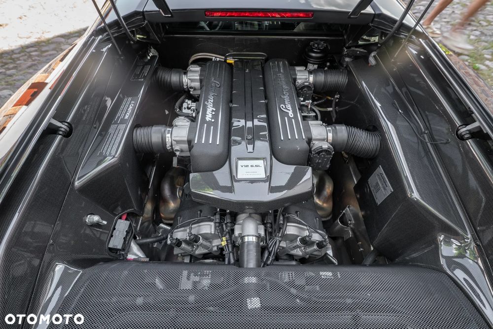 Lamborghini Murcielago - 30