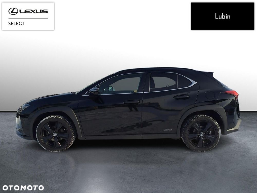 Lexus UX - 3