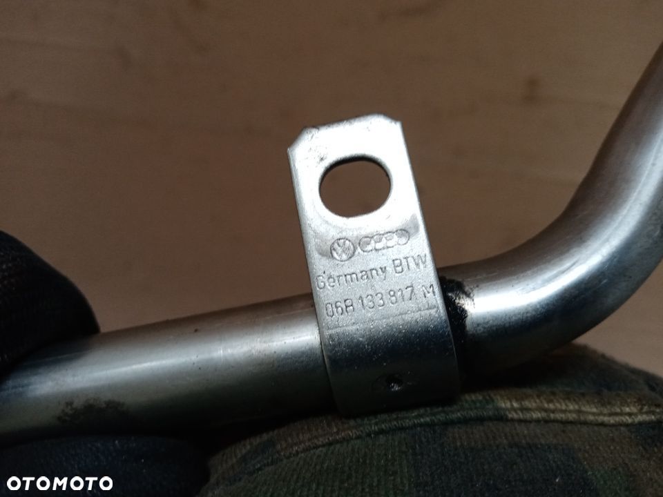 Rura wąż przewód dolot powietrza VW Passat B5 FL 06B133817M - 5