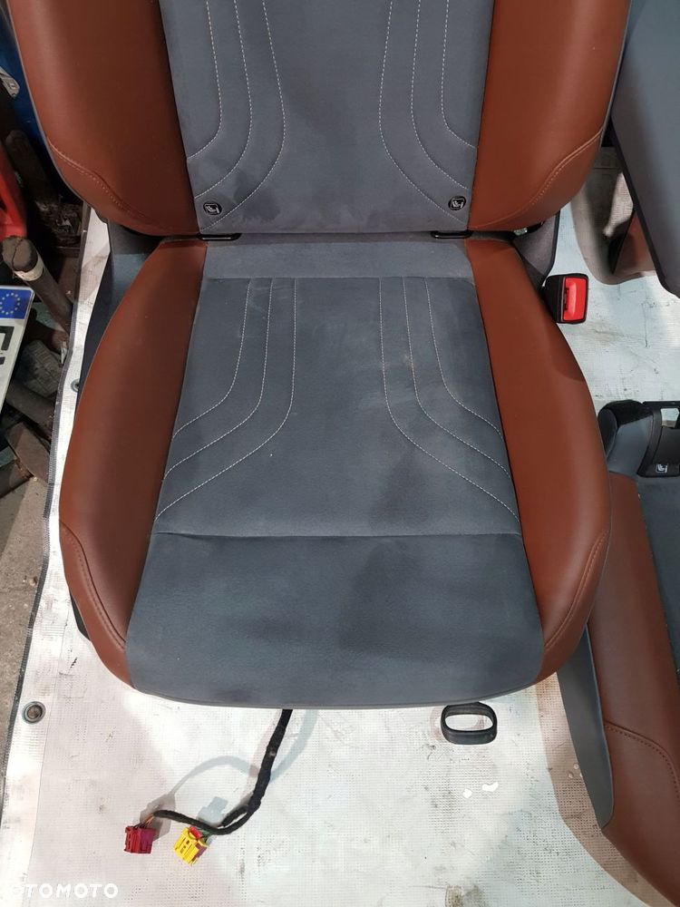 fotele kanapa komplet vw id 4 alcantara skóra eur 21r - 4