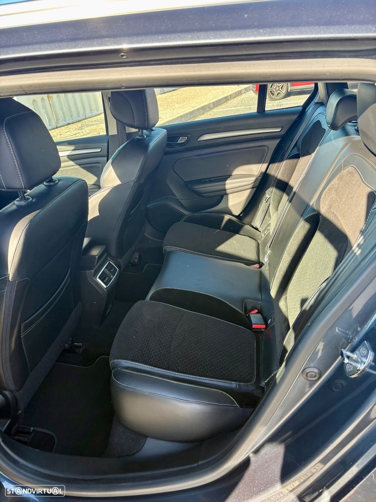 Renault Mégane Sport Tourer 1.5 dCi Intens - 15