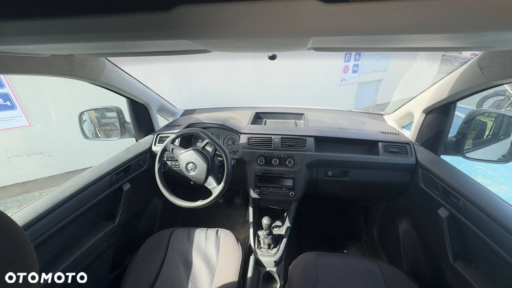 Volkswagen Caddy - 9