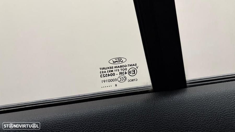 Ford Focus 1.5 TDCi ECOBlue ST-Line - 23