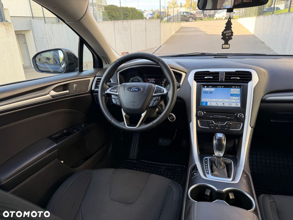 Ford Mondeo - 13
