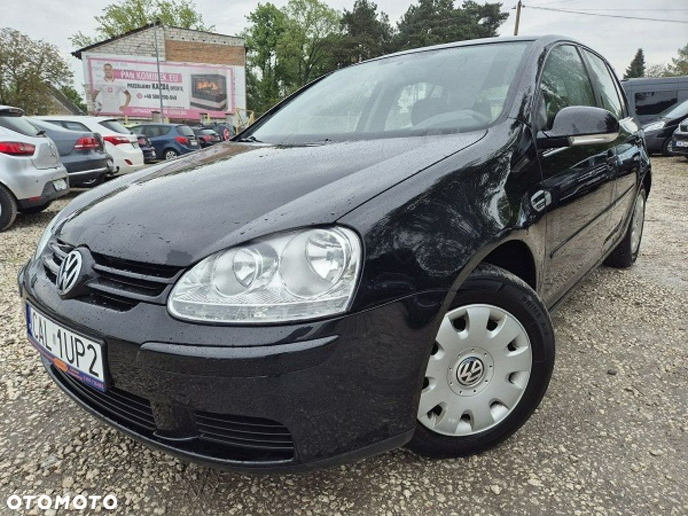Volkswagen Golf - 1