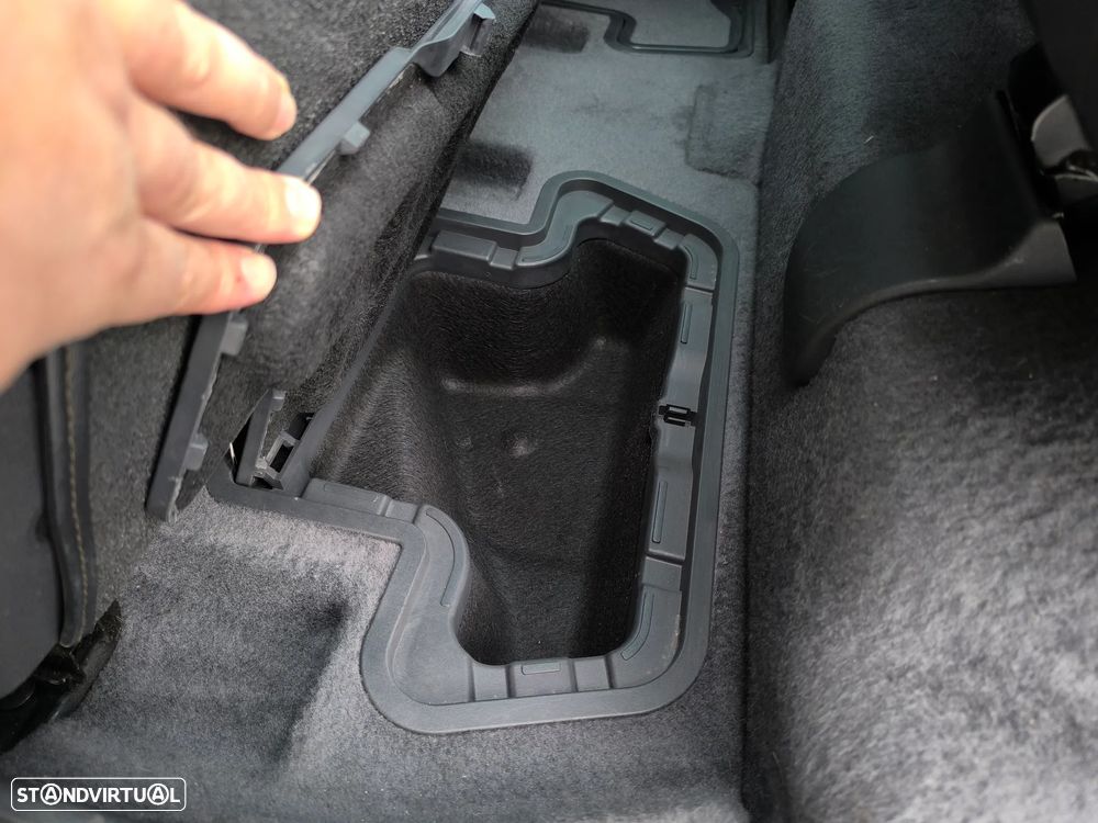 Peugeot 3008 e-HDi 115 ETG6 Stop&Start Allure - 28