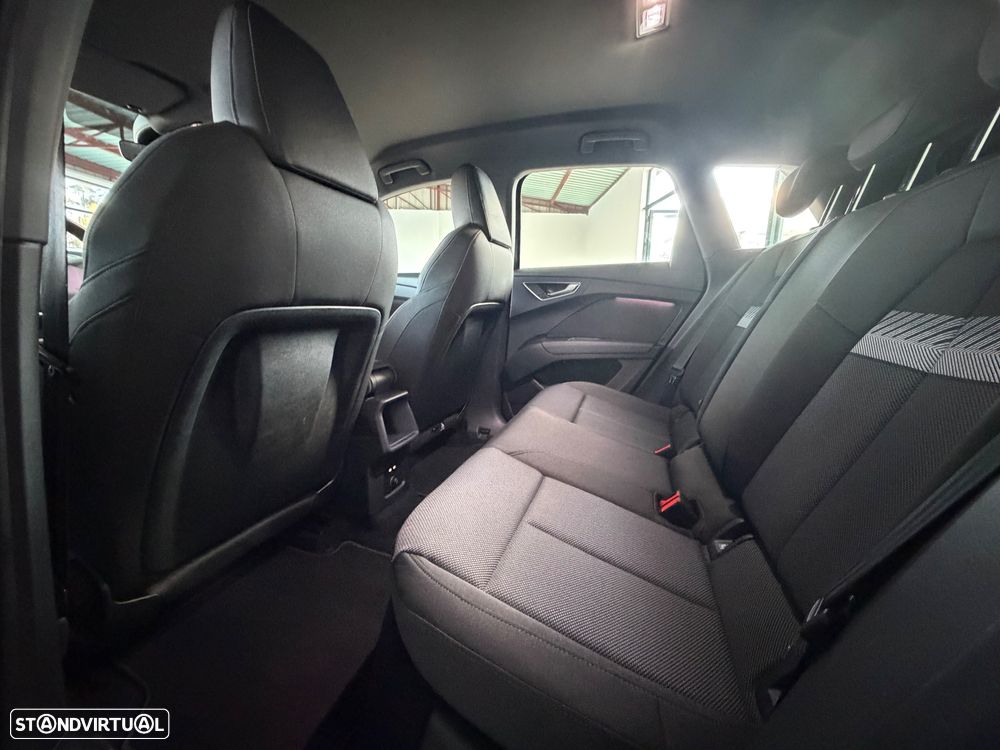 Audi Q4 e-tron 40 - 19