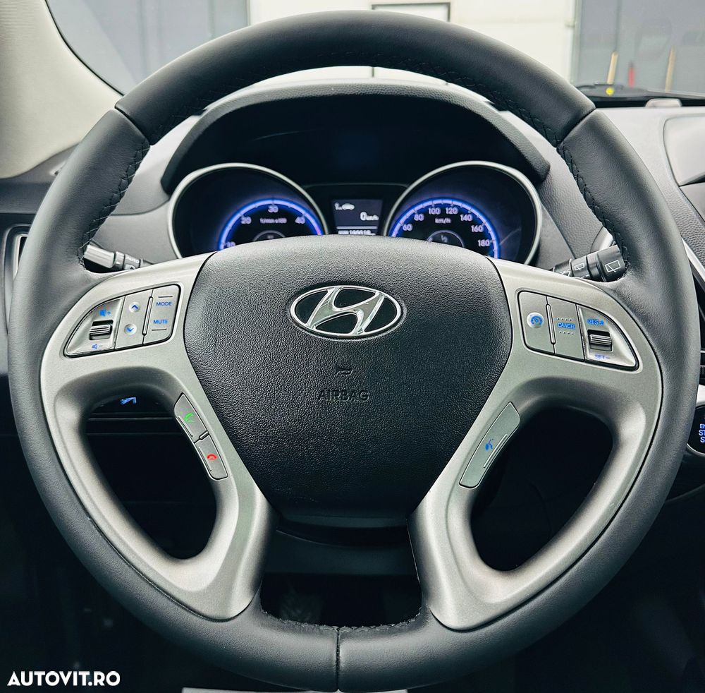 Hyundai ix35 2.0 CRDI 4WD 5 Star Edition - 33