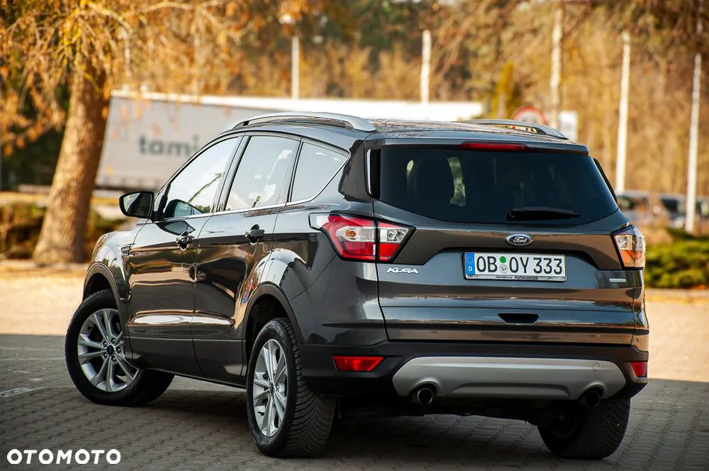 Ford Kuga 1.5 EcoBoost 2x4 Cool & Connect - 3