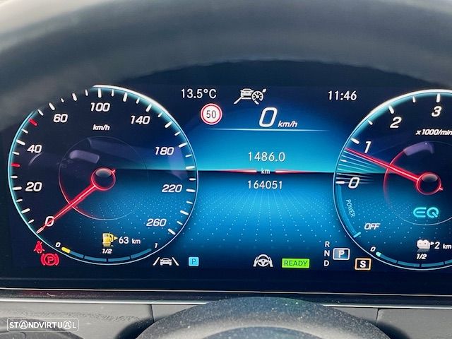 Mercedes-Benz E 300 de 4Matic 9G-TRONIC AMG Line - 46