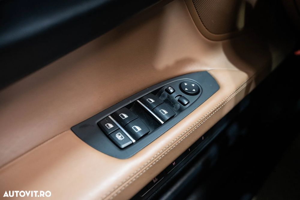 BMW Seria 7 740d xDrive - 22