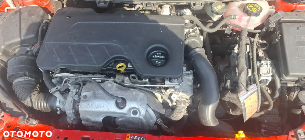 Opel Astra 1.6 CDTI Essentia S&S - 7