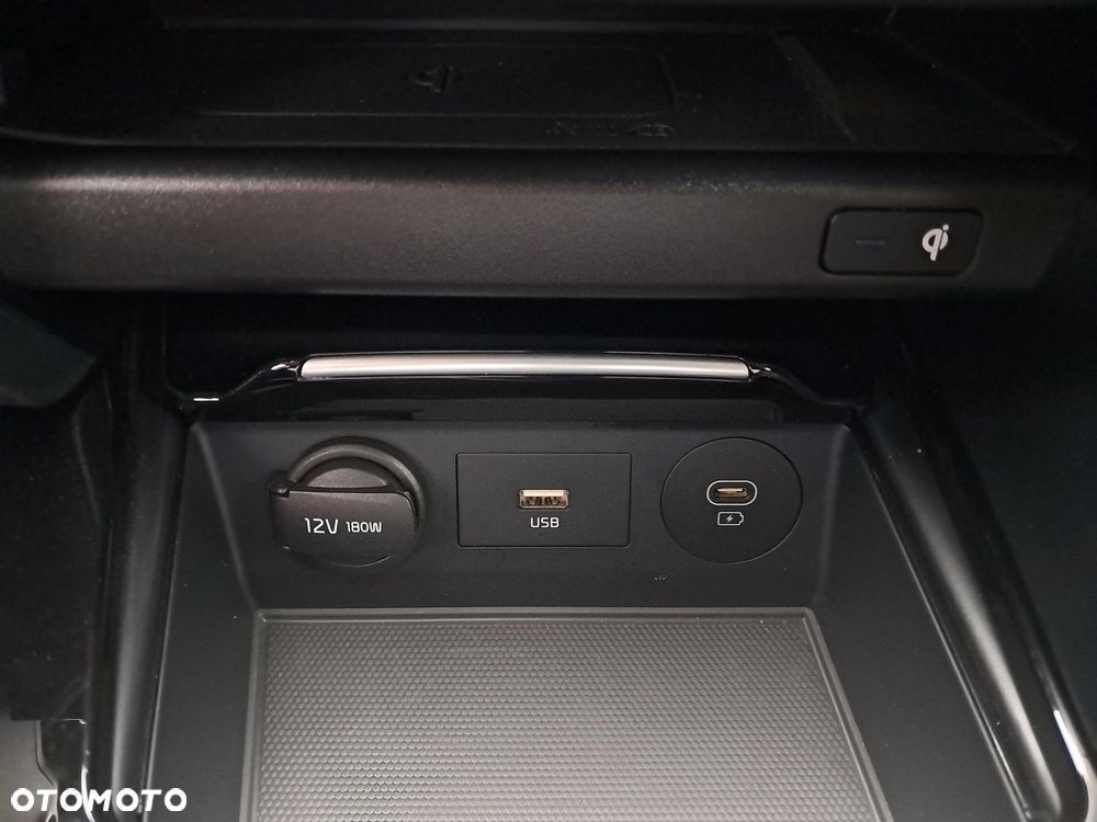 Kia XCeed 1.5 T-GDI Business Line - 22