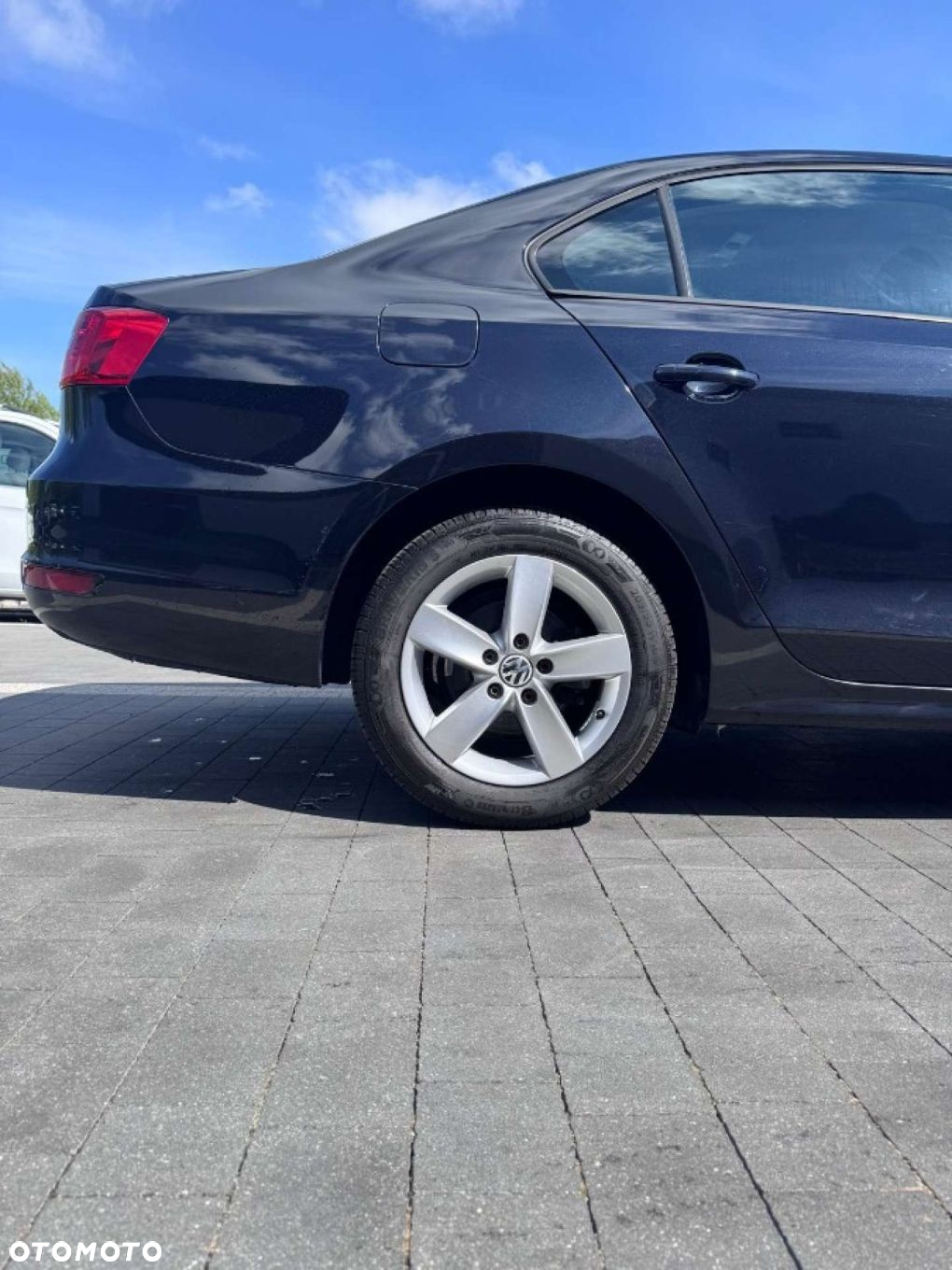 Volkswagen Jetta - 11
