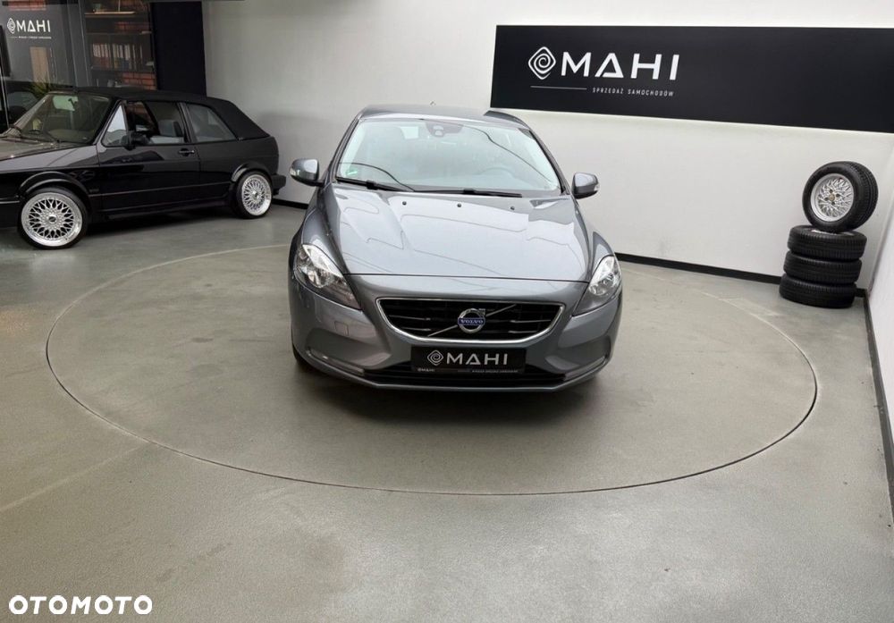 Volvo V40 D2 Kinetic - 16