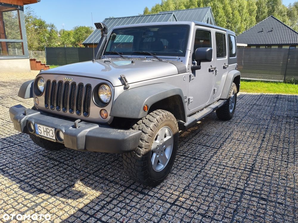 Jeep Wrangler - 4