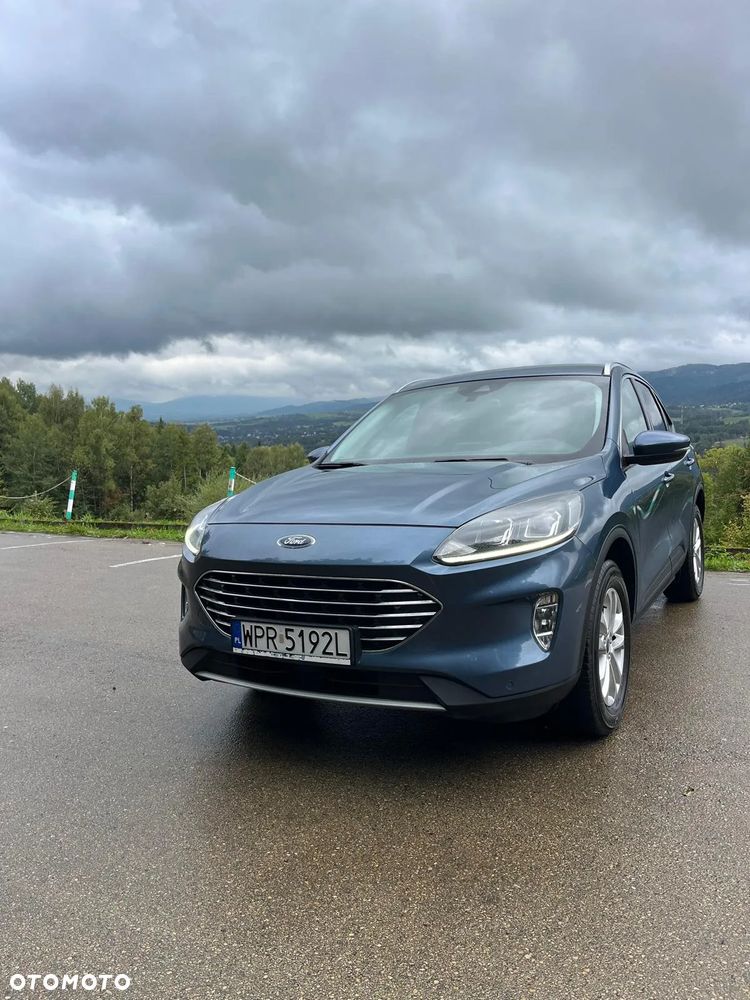 Ford Kuga - 4