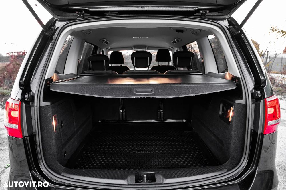 Volkswagen Sharan 2.0 TDI DSG BlueMotion Technology Match - 12