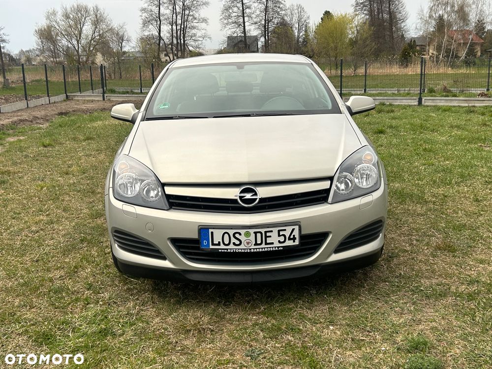 Opel Astra 1.6 Easytronic Cosmo - 4