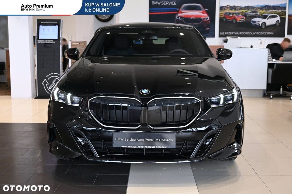 BMW Seria 5 520d xDrive mHEV M Sport - 4