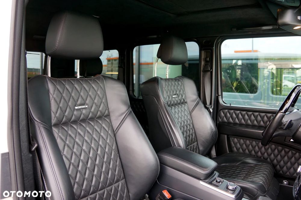 Mercedes-Benz Klasa G AMG 63 AMG SPEEDSHIFT 7G-TRONIC - 26