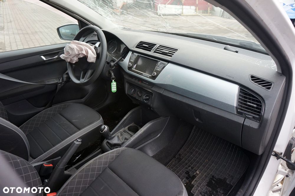 SKODA FABIA III NJ5 LIFT KOMBI 2020 LF9E 1.0 TSI DKLD 95KM QTS BIAŁY na części - 10