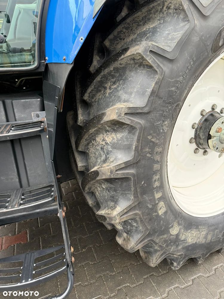 New Holland T7040  T7050 t 7.215 case puma - 18