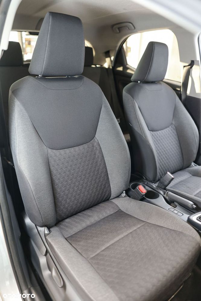 Toyota Yaris - 16