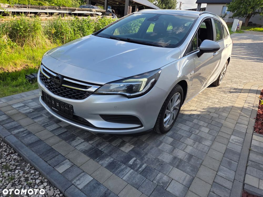 Opel Astra 1.6 D Start/Stop Innovation - 9