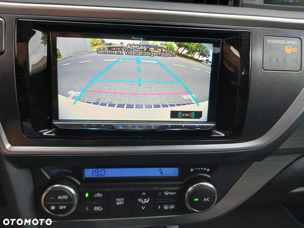 Toyota Auris 1.6 Valvematic Life - 30