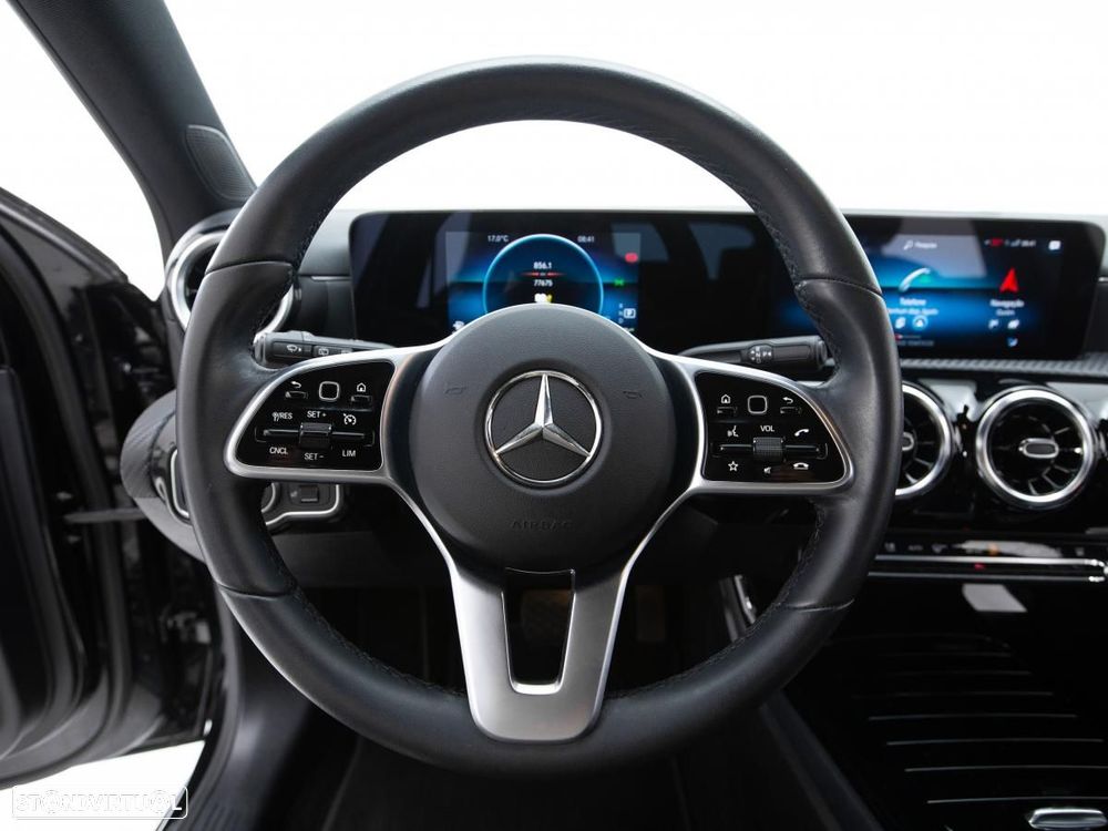 Mercedes-Benz A 250 e 8G-DCT Style - 19