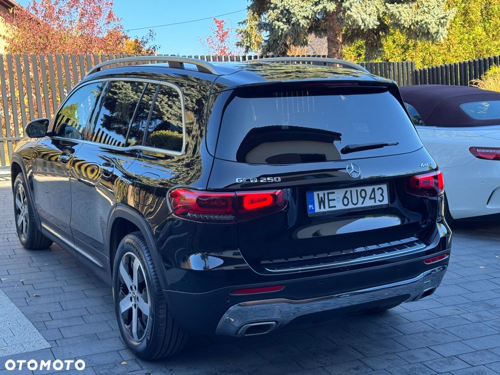 Mercedes-Benz GLB 250 4-Matic Progressive 8G-DCT - 6