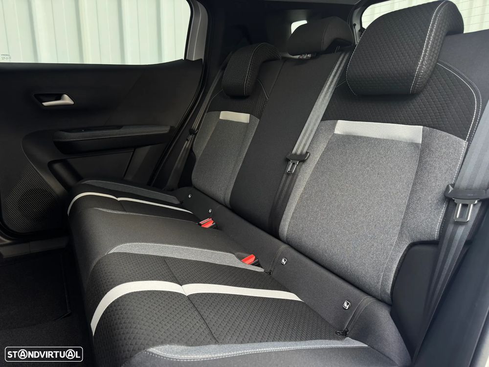 Opel Frontera 44 kWh GS - 37