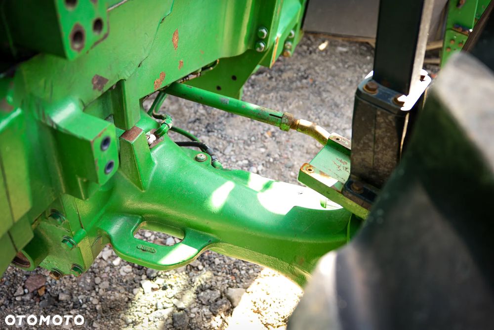John Deere 8220 - 12